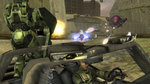 <a href=news_le_plein_d_images_de_halo_2-1165_fr.html>Le plein d'images de Halo 2</a> - La totale en images