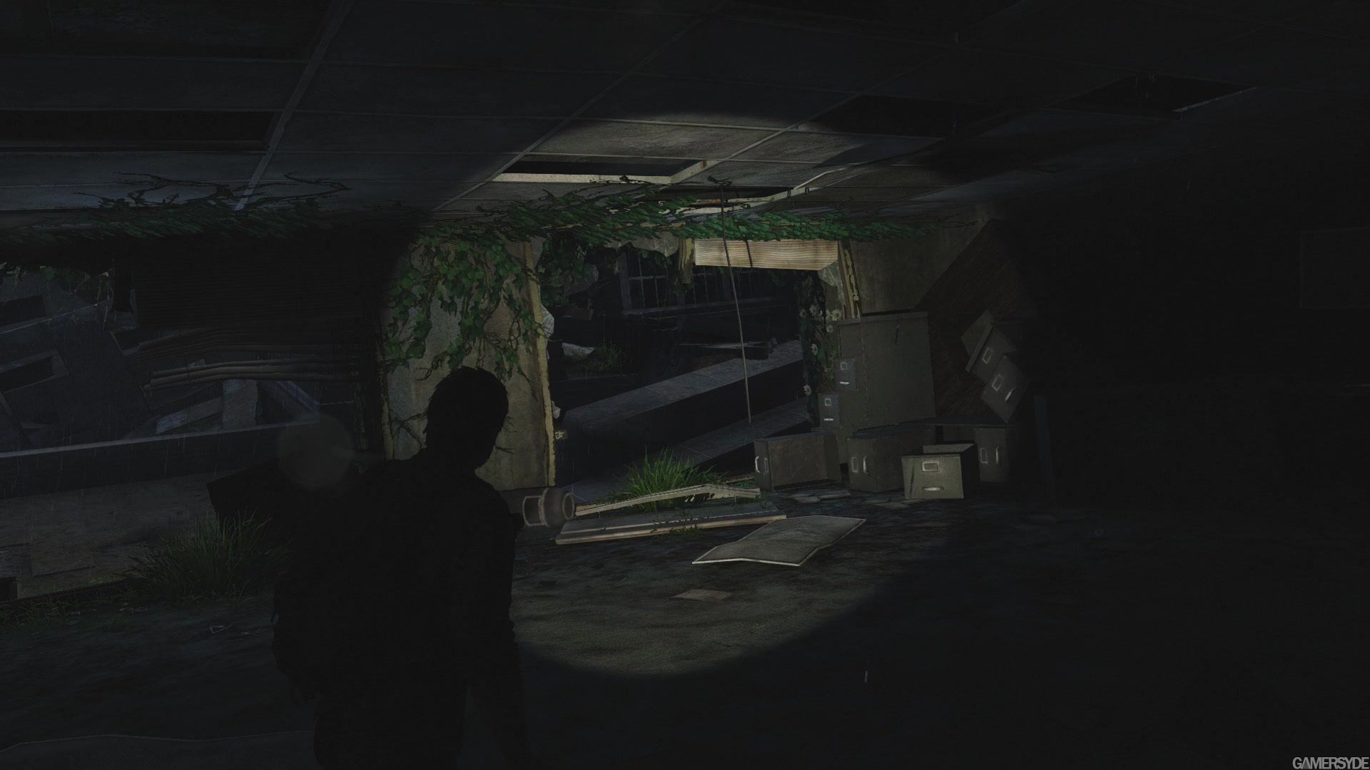 The Last Of Us Clicker (320 kbps) by MinorHertzDiffusion32687